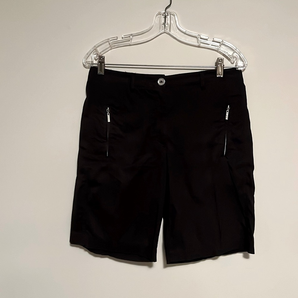 Bugatchi Women Black Shorts-Size 6